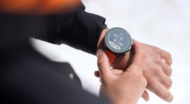 Suunto-X-Mammut-Vertical-デザイン