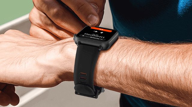 MK37 SmartWatch features